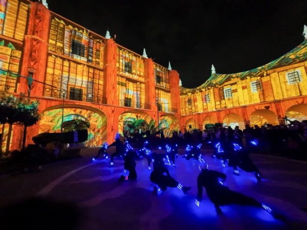 GLOW Gallery Image