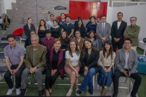 GLOW Academy